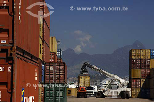  Export - Containers - Rio de Janeiro city Port - Rio de Janeiro state - Brazil - August 2006 