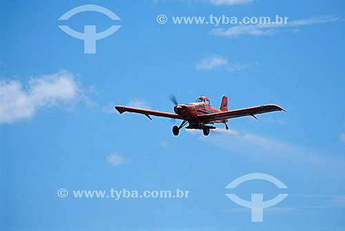  Airplane used to apply fertilizer in a cotton crop - Itiquira city - Mato Grosso state - Brazil - April 2001 