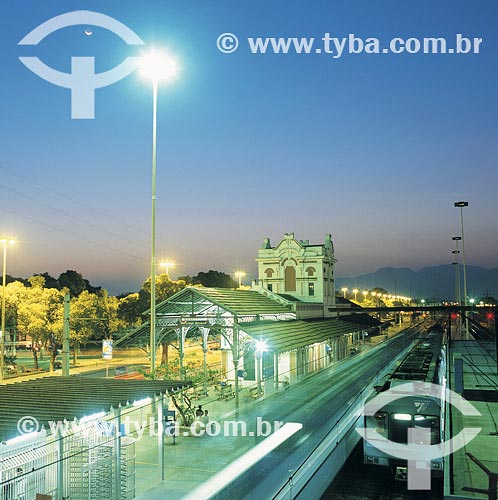  Subject: Marechal Hermes train station Place: Rio de Janeiro city - Rio de Janeiro state Date: 24/04/99 