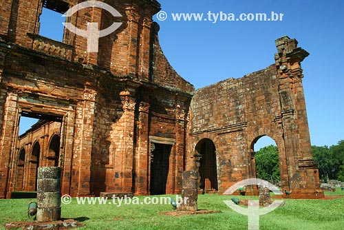  Subject: Ruin of the Jesuits temples Place: Sao Miguel region - Rio Grande do Sul state Data: 03/2008 