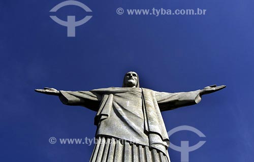  Subject: Christ the Redeemer statue Place: Rio de Janeiro city - Rio de Janeiro state Date: 26/06/2004 