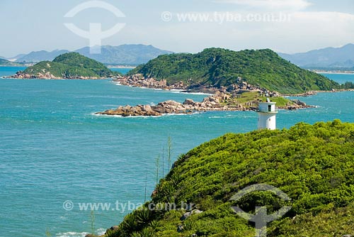  Subject: Lighthouse at Naufragados beach, located on the extreme south of Florianopolis island Place: Florianopolis city - Santa Catarina state Date: April 2008 