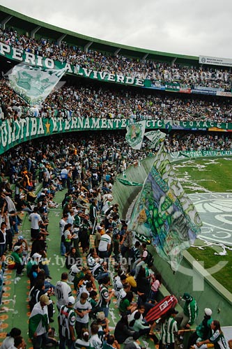  Subject: Coritiba FC fans at Couto Pereira stadium / Place: Curitiba city - Parana state / Date: 01/2008 
