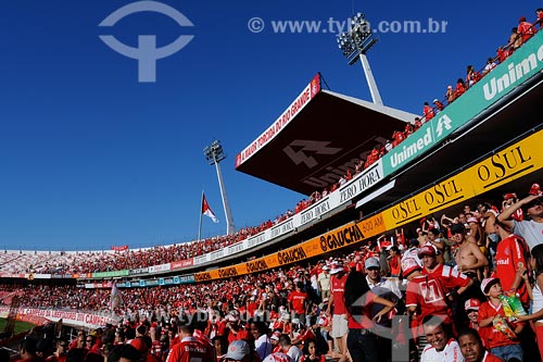  Subject: Internacional team fans at Beira-rio stadium / Place: Porto Alegre city - Rio Grande do Sul state / Date: 04/2008 