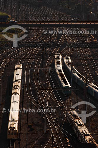  Subject: Trains on the Central do Brasil railway / Place: Rio de Janeiro city center - Rio de Janeiro state / Date: 03/2008 