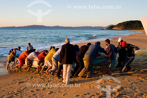  Subject: Estaleirinho beach / Place: Balneario Camboriu region - Santa Cataina state / Date: 06/2008 