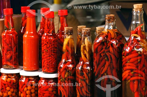  Subject: Pepper bottles - Sao Luis Historic Center Market / Place: Sao Luis city - Maranhao state / Date: 08/2008 