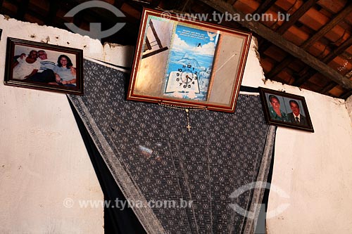  Subject: Interior of house / Place: Tufilandia - Maranhao state / Date: 08/2008 