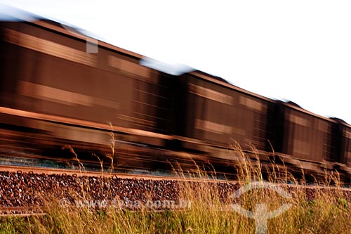  Subject: Cargo train at Carajas railway / Place: Maraba region - Para state / Date: 08/2008 