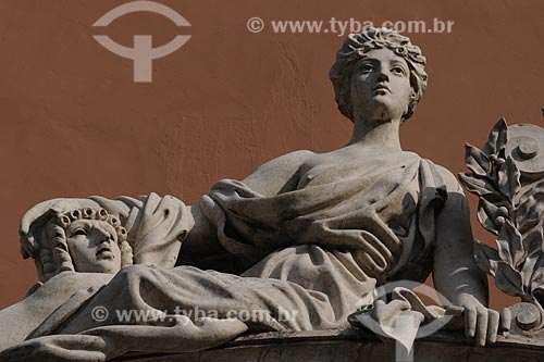  Subject: Detail of Teatro da Paz (Peace Theater) front / Place: Belem City - Para State - Brazil / Date: 10/13/2008 