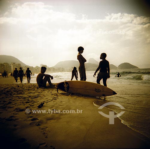  Subject: Copacabana beach, photo essay done with Holga machine between 2005 and 2007 / Place: Rio de Janeiro City - Rio de Janeiro State - Brazil / Date: 01/01/2005 