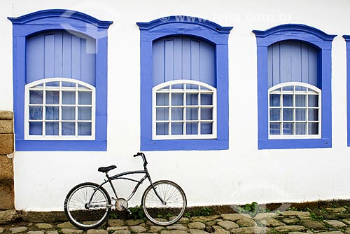  Subject: Facade of a house in Paraty / Place: Green Coast - municipal district of Paraty - Rio de Janeiro state - Brazil / Date: 09/27/2008 
