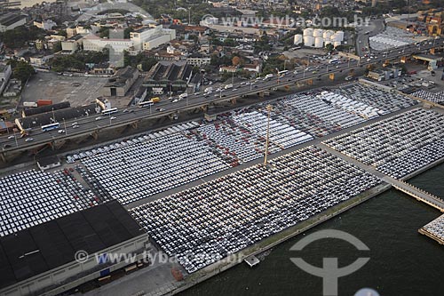  Subject: Aerial view of Rio de Janeiro Port - Courtyard with cars / Place: Rio de Janeiro City - Rio de Janeiro State - Brazil / Date: November 2008 