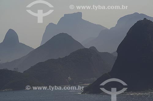  Subject: Rio de Janeiro mountains sight from Niteroi City / Rio de Janeiro State - Brazil / Date: November 2008 