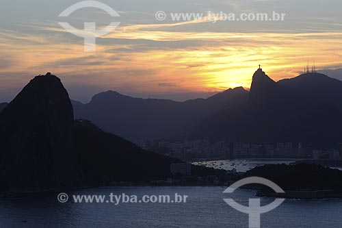  Subject: Rio de Janeiro mountains sight from Niteroi City / Rio de Janeiro State - Brazil / Date: November 2008 