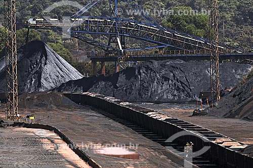  Subject: Transport of Iron Ore - Fabrica Nona Mine-Alegria Mine / Place: Mariana City - Minas Gerais State - Brazil / Date: April 2009 