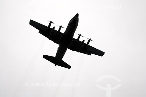  Subject: FAB (Brazilian Air Force) C-130 Hercules plane / Place: Antarctic / Date: 11/2008 