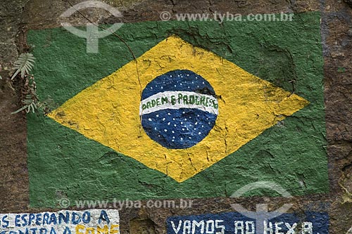  Subject: Brazil running to win the World Cup for the sixth time / Place: Santa Tereza - Rio de Janeiro city - Rio de Janeiro state - Brazil / Date: 2006 