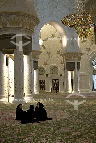  great Mosque of Abu Dhabi - Mosque Sheik Zayed Bin Sultan Al Nathyan - Abu Dhabi - United Arab Emirates 