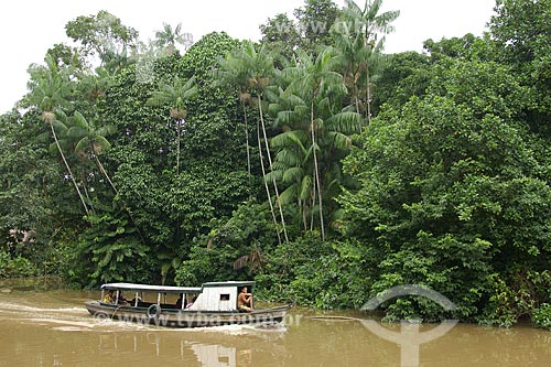  Subject: Boat in Rio Combu - 