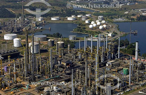  Subject: Chemical industries - Petrochemical Pole / Place: Maua City - Sao Paulo State - Brazil / Date: May 2005 