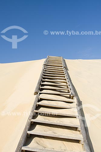  Subject: Dunes - Siriu Beach / Place: Garopaba City - Santa Catarina State - Brazil / Date: May 2009 