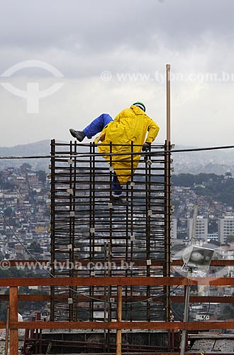  Subject: PAC Works - Programa de Aceleração do Crescimento / Place: Complexo do Alemao slum - North Zone of Rio de Janeiro city - Brazil / Date: August 2009 