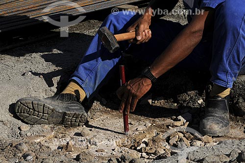  Subject: PAC (Growth Acceleration Program) worker in Manguinhos / Place: Rio de Janeiro city - Rio de Janeiro state - Brazil / Date: 08/07/2009 