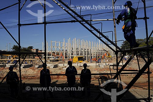  Subject: PAC (Growth Acceleration Program) workers in Manguinhos - Jobsite / Place: Rio de Janeiro city - Rio de Janeiro state - Brazil / Date: 08/07/2009 