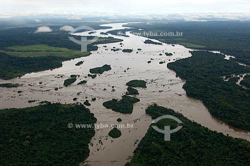  Subject: Aerial view of Rio Branco (White River) and Bem-Querer Waterfalls  / Place:  North of Caracarai City - Roraima State - Brazil  / Date: Janeiro de 2006 