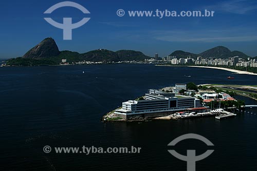  Subject: Aerial view of the Escola Naval (Naval Academy) and the Santos Dumont Airport with the Sugar Loaf in the background / Place: Rio de Janeiro city - Rio de Janeiro state - Brazil / Date: 11/2009 