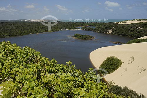  Subject: Lagoon and dunes of Genipabu / Place: Natal city - Rio Grande do Norte state - Brazil / Date: 10/2009 