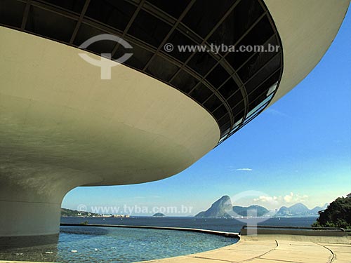  Subject: Contemporany Art Museum ( MAC )  / Place:  Niteroi city - Rio de Janeiro state - Brazil  / Date: 03/2010 