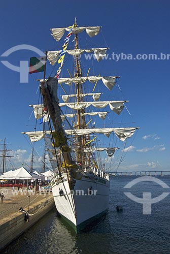  Subject: Mexican Cuauhtemoc sailboat during Grandes Veleiros exhibition at Pier Maua  / Place:  Rio de Janeiro city - Rio de Janeiro state - Brazil  / Date: Fev. 2010 