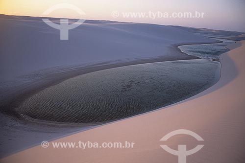  Subject: Lake and dunes of sand - Lencois Maranhenses (Maranhenses Water Tables)  / Place: Maranhao State - Brazil  / Date: 2008 