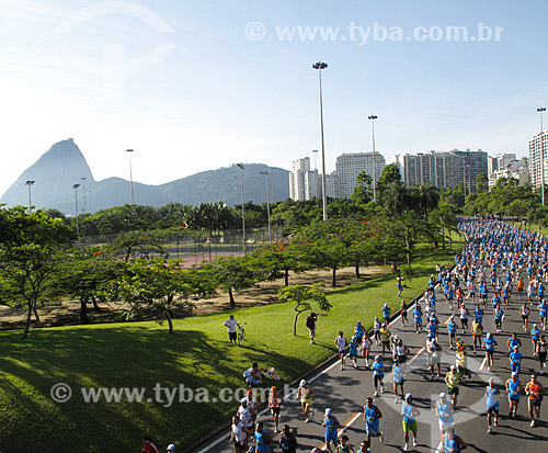  Subject: Sao Sebastiao race in the Aterro do Flamengo (Flamengo Landfill) with the Sugar Loaf in the background / Place: Flamengo - Rio de Janeiro city - Rio de Janeiro state - Brazil / Date: 2010 