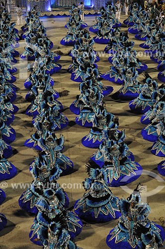  Subject: Unidos de Vila Isabel Samba School during parade - Rio de Janeiro carnival  / Place:  Rio de Janeiro city - Rio de Janeiro state - Brazil  / Date: 02/2010 