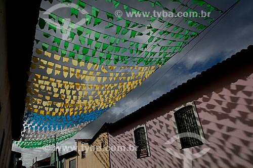  Subject: Decoration with flags of the brazilian colours in the city of Sao Cristovao  / Place:  Sao Cristovao city - Sergipe state - Brazil  / Date: 07/2010 