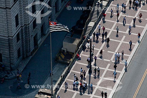  Subject: Pedestrians in the streets of Sao Paulo city  / Place:  Sao Paulo city - Sao Paulo state - Brazil  / Date: 10/2010 