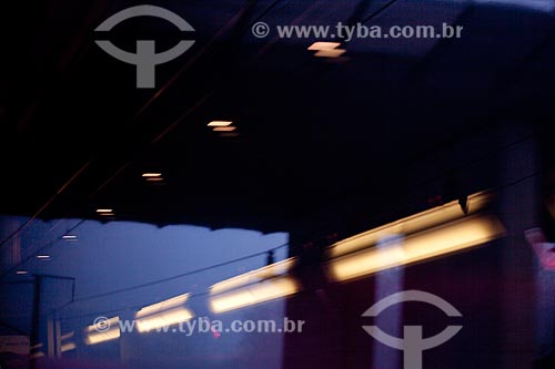  Subject: Light streaks in a train  / Place:  Paris - France  / Date: 11/2010 