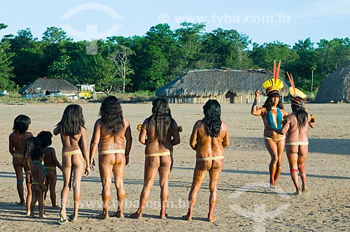  Subject: Yamaricuma - Kalapalo indian village - Xingu Indian Park  / Place:  Querencia - Mato Grosso state - Brazil  / Date: 07/2009 