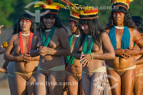  Subject: Yamaricuma - Kalapalo indian village - Xingu Indian Park  / Place:  Querencia - Mato Grosso state - Brazil  / Date: 07/2009 