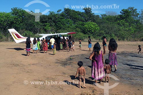  Airplane in the Aiha Kalapalo village - Xingu Indian Park  - Querencia vity - Mato Grosso state (MT) - Brazil