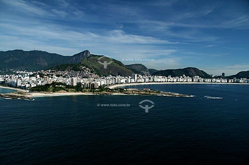  Subject: Aerial view of the Arpoador with the Copacabana neighborhood in the background  / Place:  Rio de Janeiro - RJ - Brasil  / Date: 02/2011 