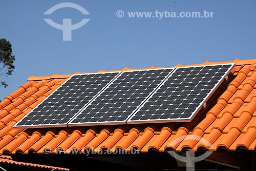  Subject: Residential solar panel / Place: Agueda  -  Portugal  -  Europe / Date: 03/2011 