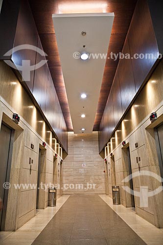  Subject: Hall of elevators Brascan Century Plaza / Place: Sao Paulo city - Sao Paulo state (SP) - Brazil / Date: 03/2011 