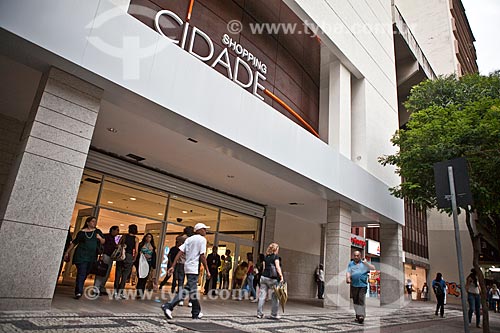  Subject: Facade of the Cidade Mall / Place: Belo Horizonte city - Minas Gerais state (MG) - Brazil / Date: 03/2011 