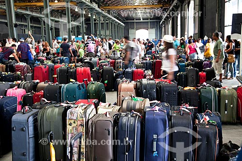  Subject: Bags on sector of boarding and landing of the Port of Rio de Janeiro / Place: Rio de Janeiro city - Rio de Janeiro state - Brazil / Date: 03/2011 