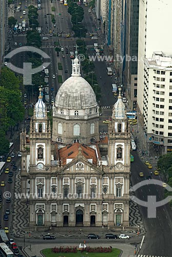  Subject: Aerial view of Nossa Senhora da Candelaria Church with Presidente Vargas Avenue in the background / Place: City center - Rio de Janeiro city - Rio de Janeiro state  (RJ) - Brazil / Date: 11/2009 