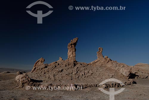  Subject: Los Vigilantes or Tres Marias (three Marys) - Moon Valley (Valle de la Luna) / Place: Chile - South America / Date: 01/2011 